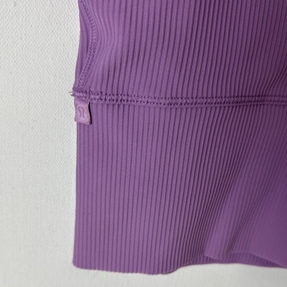 Lululemon Cropped Tank - Women's 6[?] - Picture 3 of 3